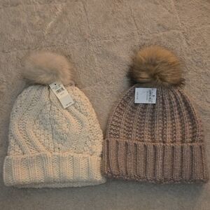 Aerie/AE beanie/ Hats Set Of 2